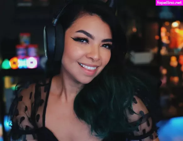 Aileen Senpai OnlyFans Thumbnail #NKBrcjxclq