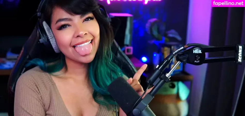 Aileen Senpai OnlyFans Thumbnail #TqSOu9ugiB