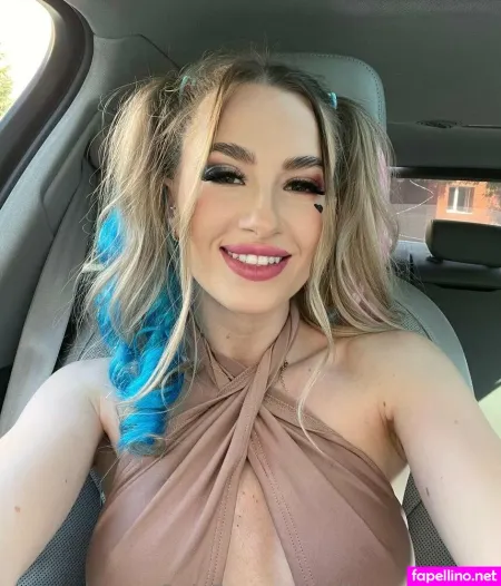 Aileen Williams OnlyFans Thumbnail #8wwg6QUynA