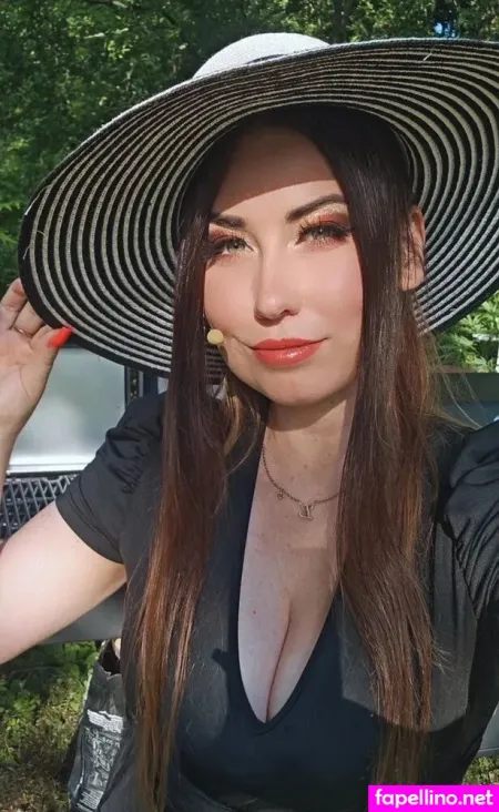 Ailenax OnlyFans Thumbnail #rOJbfmQcuy