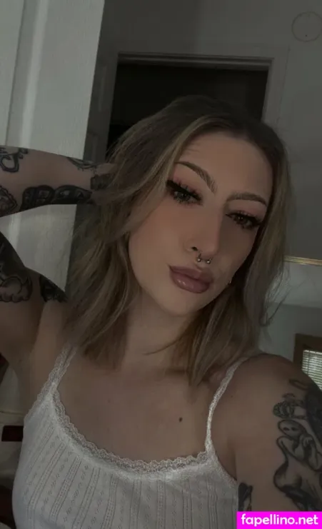 Aileronnn OnlyFans Thumbnail #UroRnn2iSd