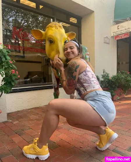 Ailu Perez Ufc OnlyFans Thumbnail #ENrSYeAhxx