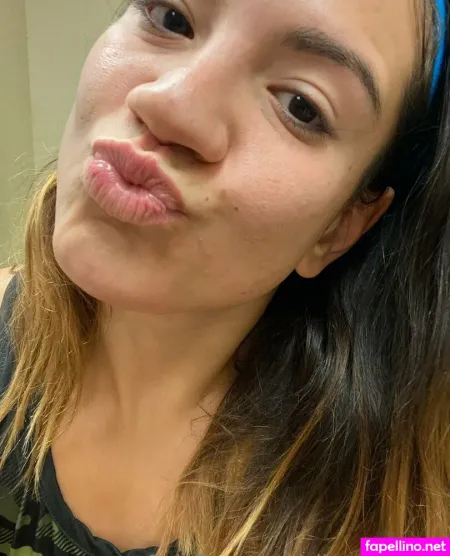 Ailu Perez Ufc OnlyFans Thumbnail #JNs1PqVBse