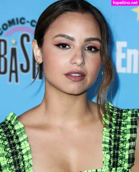 Aimee Carrero OnlyFans Thumbnail #EeArPB6xBE