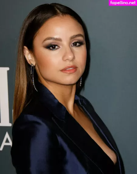 Aimee Carrero OnlyFans Thumbnail #yU8U8YU2X1