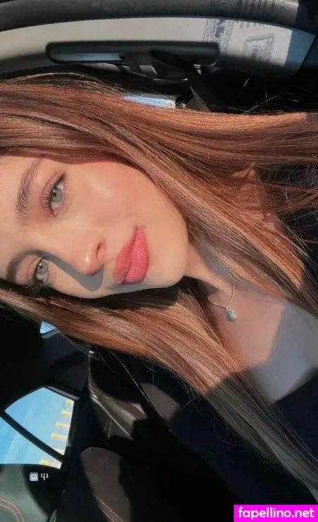 Aimee Danel OnlyFans Thumbnail #0ntOdKfgLO