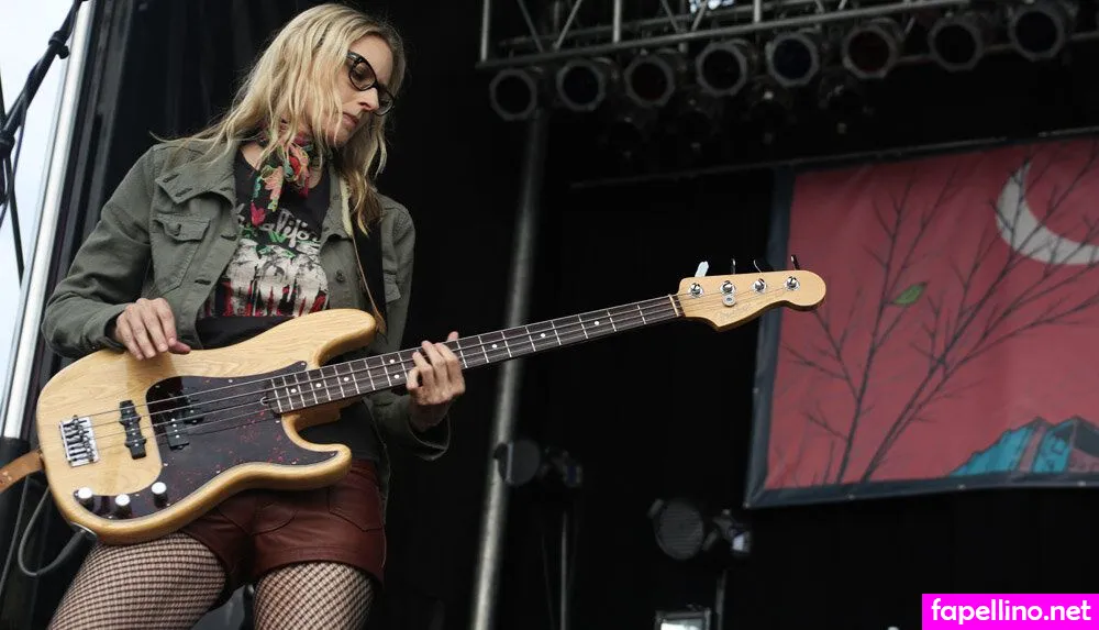 Aimee Mann Nude Leaked OnlyFans Photo #13Q9DZz83l