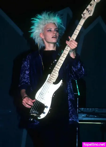 Aimee Mann OnlyFans Thumbnail #77Mux2hJNn