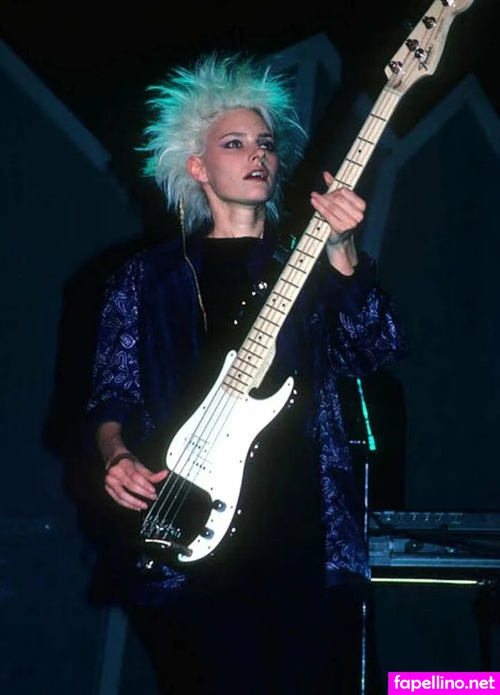 Aimee Mann Nude Leaked OnlyFans Photo #77Mux2hJNn