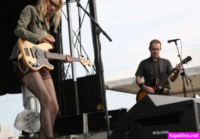 Aimee Mann OnlyFans Thumbnail #CE5XCxcwqa