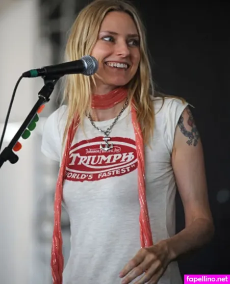 Aimee Mann OnlyFans Thumbnail #c4CW0TuJNG