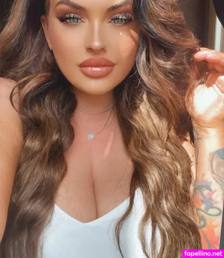 Aimee Nowell Main Profile Photo