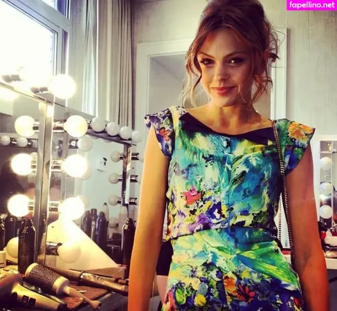 Aimee Richelle Teegarden OnlyFans Thumbnail #KgoYBHtY1H