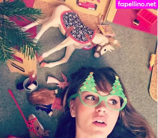 Aimee Richelle Teegarden OnlyFans Thumbnail #POqMiCyKgD