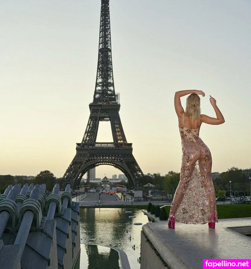 Emy Cuul, Roxie, Yulia F, aimeerox69 Nude Leaked OnlyFans Photo #7AnYXa33It