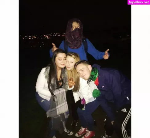 Aimee Turley OnlyFans Thumbnail #umvDGq9VM9