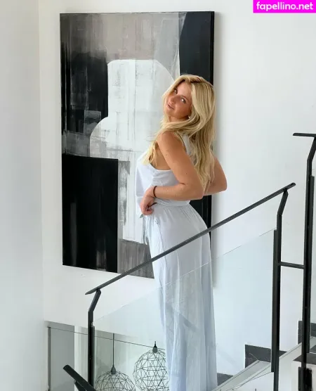 Aina Barcons 1 OnlyFans Thumbnail #CXfx7Sa2l2