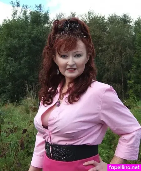 Aine Chambers OnlyFans Thumbnail #mpD3seFbMv