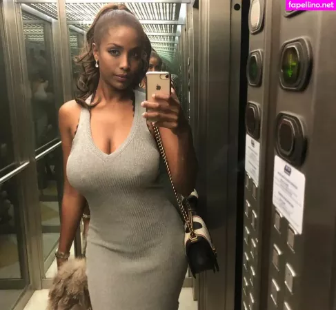 Ainett Stephens OnlyFans Thumbnail #W07R2dp9Up