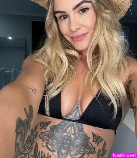 Ainslie Gardiner OnlyFans Thumbnail #CR7UiCxIiT