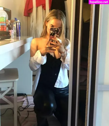 Aiobhin OnlyFans Thumbnail #ZiARKFeU3V