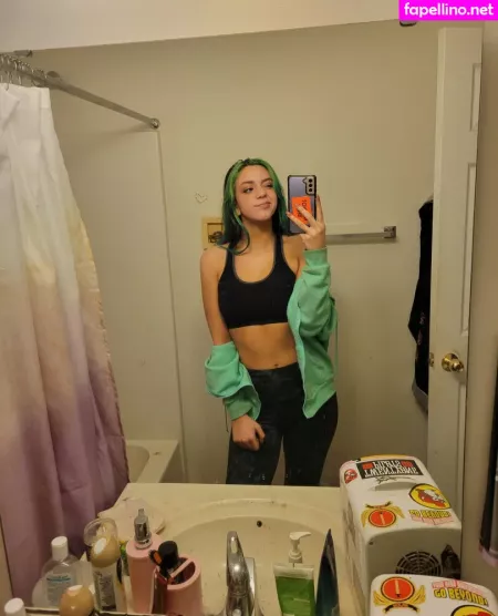 Airica Demia OnlyFans Thumbnail #LO2e3Q8Sy6