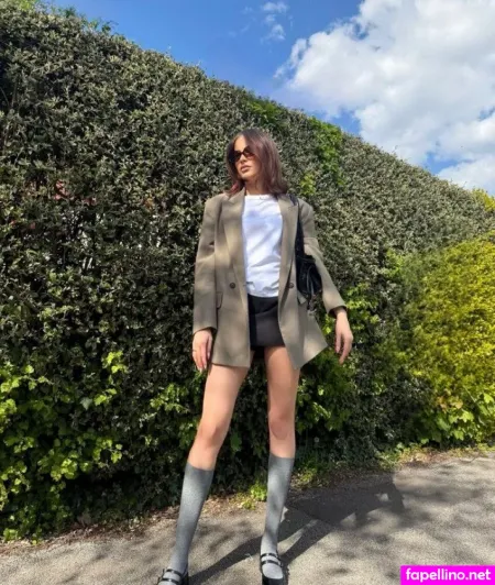 Airyemerald OnlyFans Thumbnail #cIN4HL2WdJ