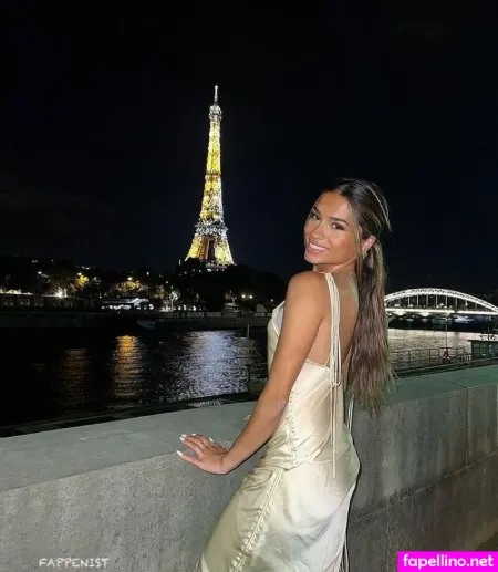 Aisha Mian OnlyFans Thumbnail #18gGjU3H65