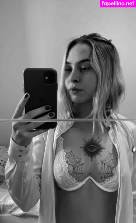 Aisha Tuchinscky OnlyFans Thumbnail #2OHuipwnm4