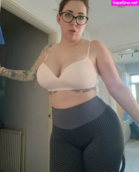Aishakalahari 1 OnlyFans Thumbnail #7Z3kgrB0zb