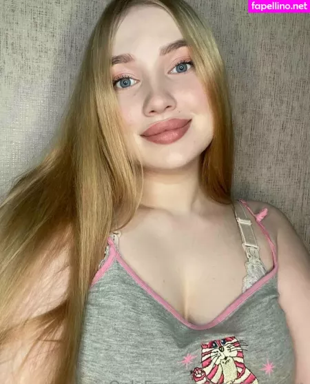 Aishi Moon OnlyFans Thumbnail #CIy95dK4tu