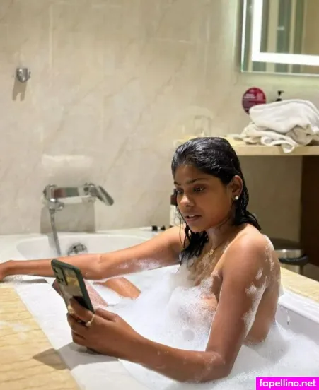 Aishwarya Vadivu OnlyFans Thumbnail #S7fQaPnaaB