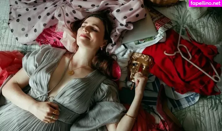 Aisling Bea OnlyFans Thumbnail #C4FgC5jdcq