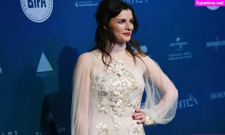 Aisling Bea OnlyFans Thumbnail #Z2KhL9rTs7