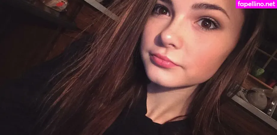 Aislynn Rose OnlyFans Thumbnail #qUp88n7BAp