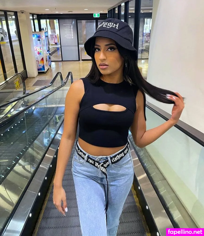 aiswarya.menon Nude Leaked OnlyFans Photo #j3x9mGNf8F