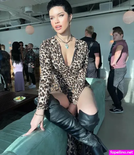 Aiyana Lee OnlyFans Thumbnail #vvqBFhOlXQ
