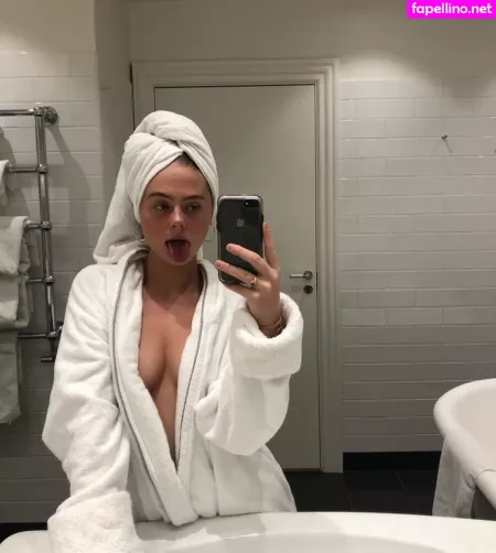 Aja Viola OnlyFans Thumbnail #D6VMamBVNt