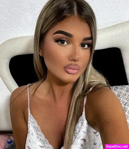 Ajla Dautovic OnlyFans Thumbnail #PHRVBPiwL9