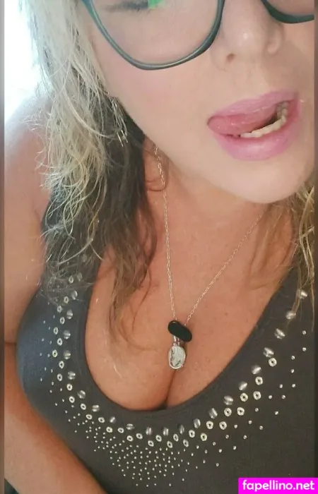 Akabarbara OnlyFans Thumbnail #KuBN6o0aOB