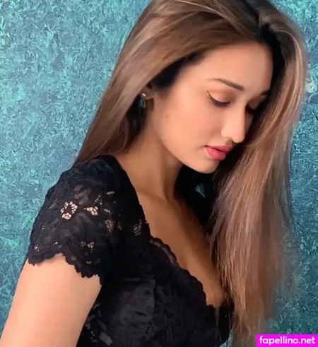 Akanksha Sharma Main Profile Photo