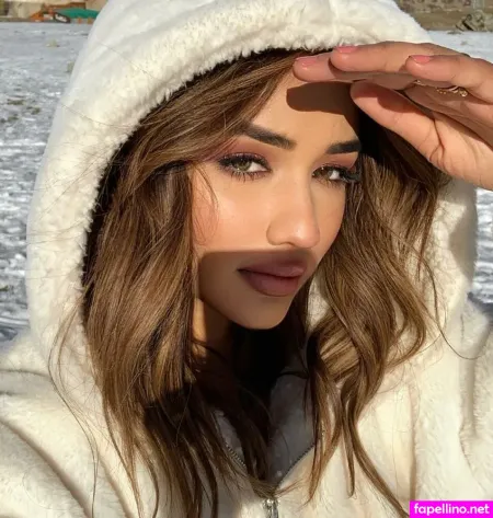 Akanksha Sharma OnlyFans Thumbnail #sCnIqhoa18