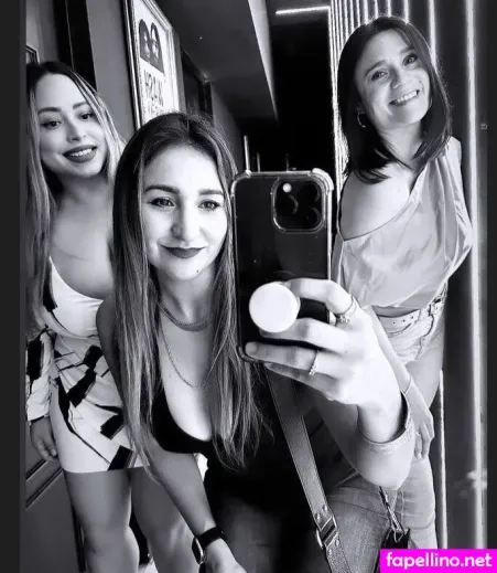 Akaren OnlyFans Thumbnail #ErxjZQ4U8x