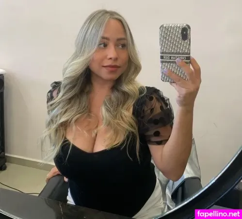 Akaren OnlyFans Thumbnail #m8PmsAyg5Y