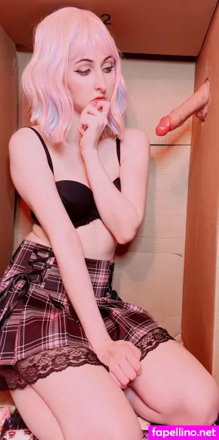 Akarias Art Studio OnlyFans Thumbnail #2gnsrNeNoT