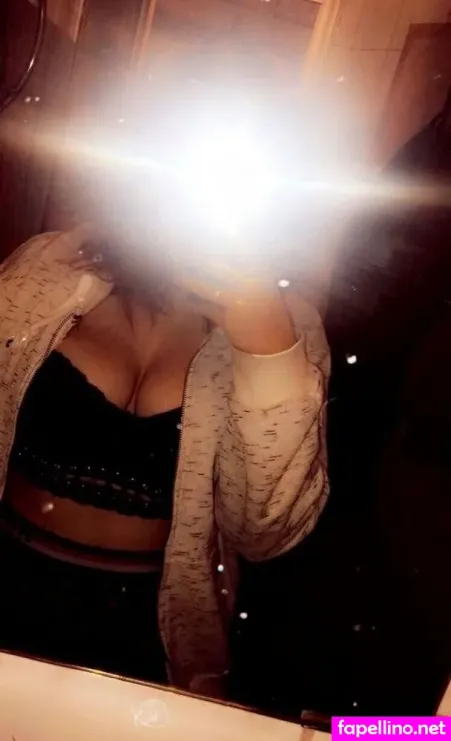 Akasy Main Profile Photo