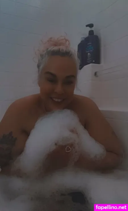 Akiliahightower32 OnlyFans Thumbnail #1RB7lebNnd