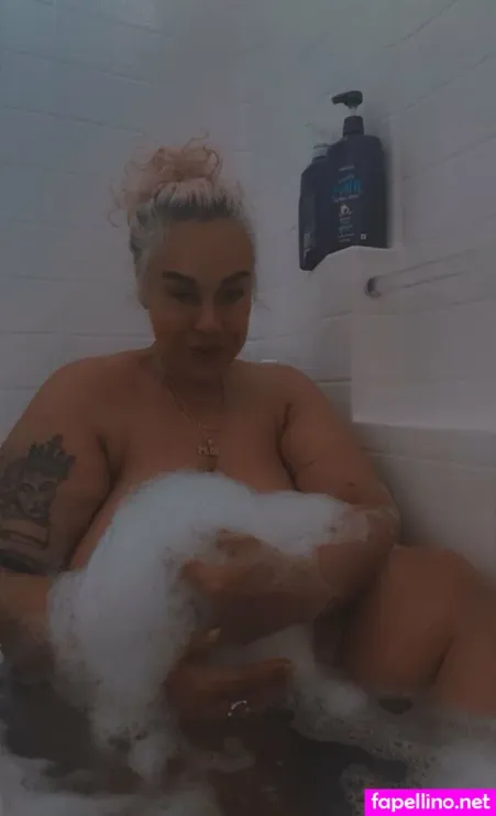 Akiliahightower32 OnlyFans Thumbnail #9LBeVLxZuN