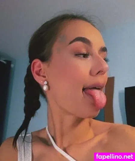 Akira Vk Sch OnlyFans Thumbnail #RhnkMrzePr