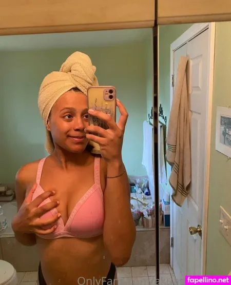 Akuasfreepage OnlyFans Thumbnail #TvdAwgtW0J